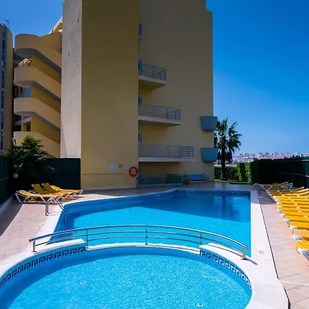 Lark View Апартаменты *